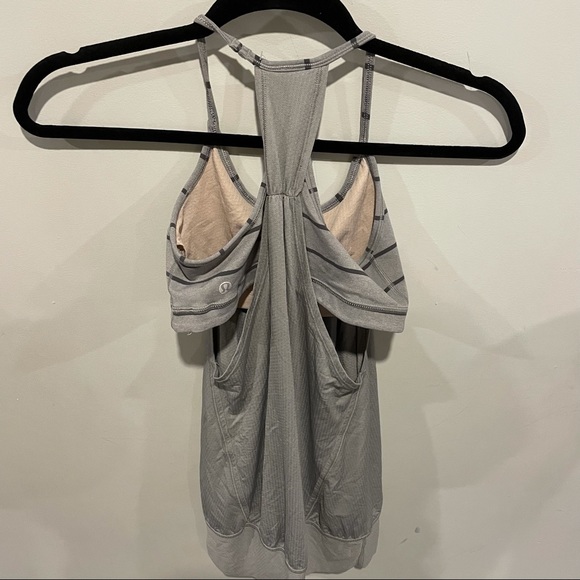 Lululemon No Limit Grey and Grey/Black Stripe Racerback Tank Top Women Sz Small - Picture 5 of 13